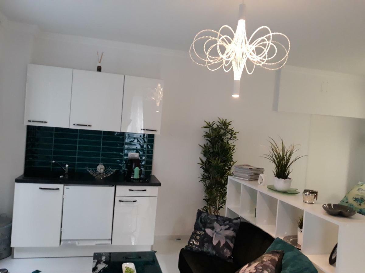 App Paris 5 Apartment Umag Exterior photo